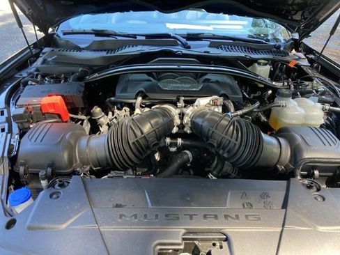 Used 2025 Ford Mustang GT Premium image 19