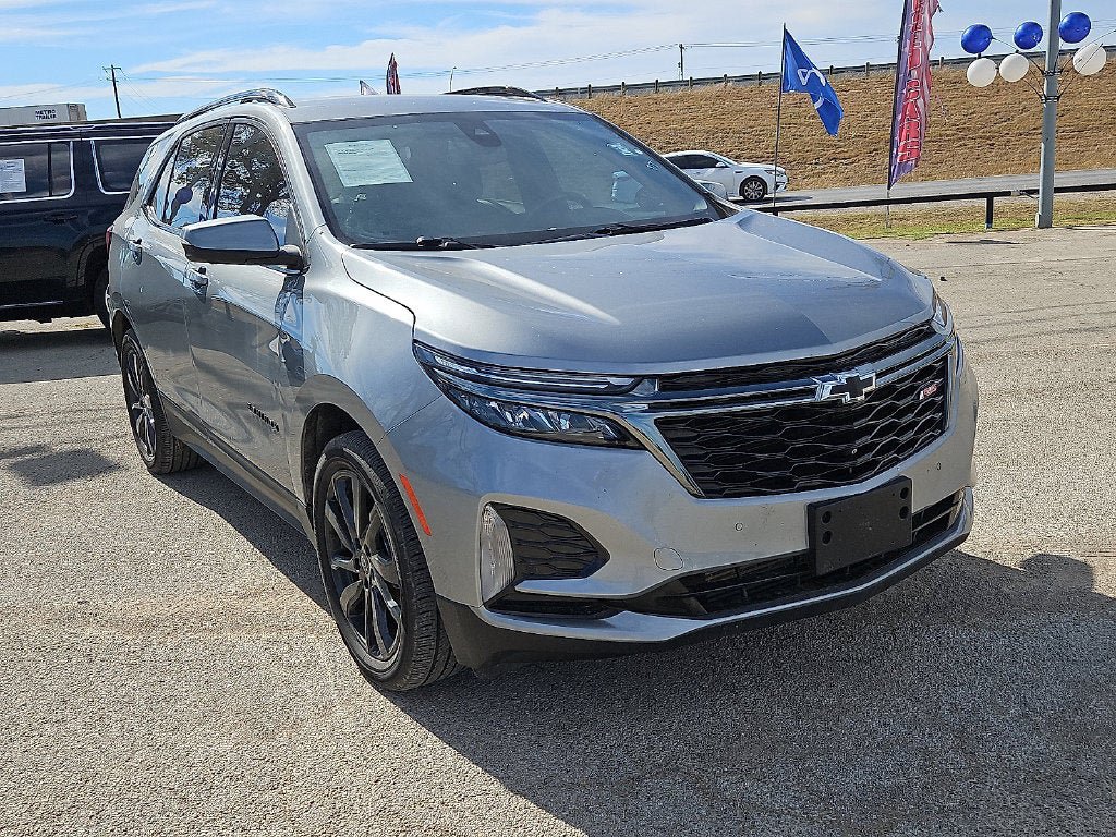 Used 2023 Chevrolet Equinox RS FWD image 11