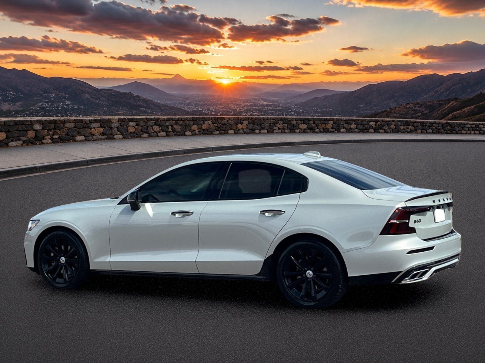 Used 2022 Volvo S60 B5 Momentum w/ Premium Package FWD image 4