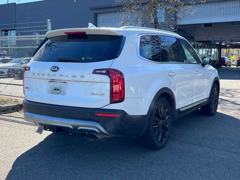 Used 2021 Kia Telluride SX w/ Towing Package image 7