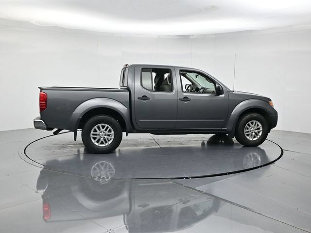 Used 2021 Nissan Frontier SV w/ SV Utility Package AWD/4WD image 2