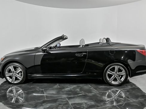 Used 2012 Lexus IS 350C image 7