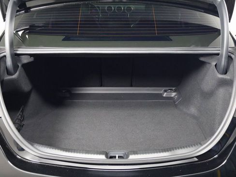 Used 2024 Mercedes-Benz C 300 4MATIC Sedan image 14