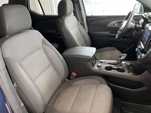 Used 2023 Chevrolet Traverse LT w/ LPO, Floor Liner Package AWD/4WD image 18