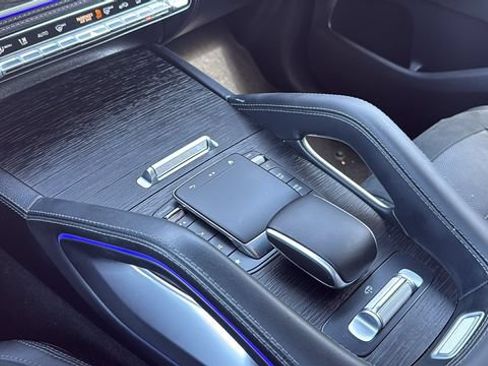 Certified 2024 Mercedes-Benz GLE 53 AMG 4MATIC image 36