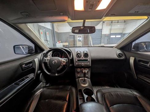 Used 2009 Nissan Rogue SL w/ Premium Pkg AWD/4WD image 32