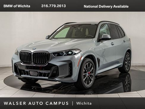 New 2026 BMW X5 xDrive40i w/ M Sport Package AWD/4WD image 1