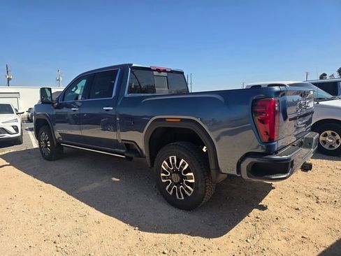 New 2026 GMC Sierra 2500 Denali Ultimate image 6