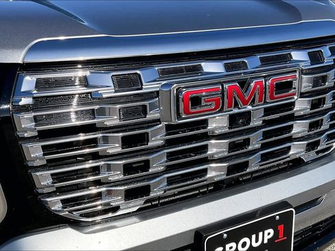 Used 2026 GMC Terrain Denali w/ LPO, Floor Liner Package image 52