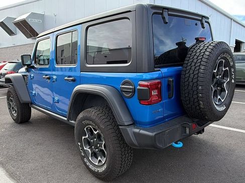 Used 2021 Jeep Wrangler Unlimited Rubicon 4xe AWD/4WD image 3
