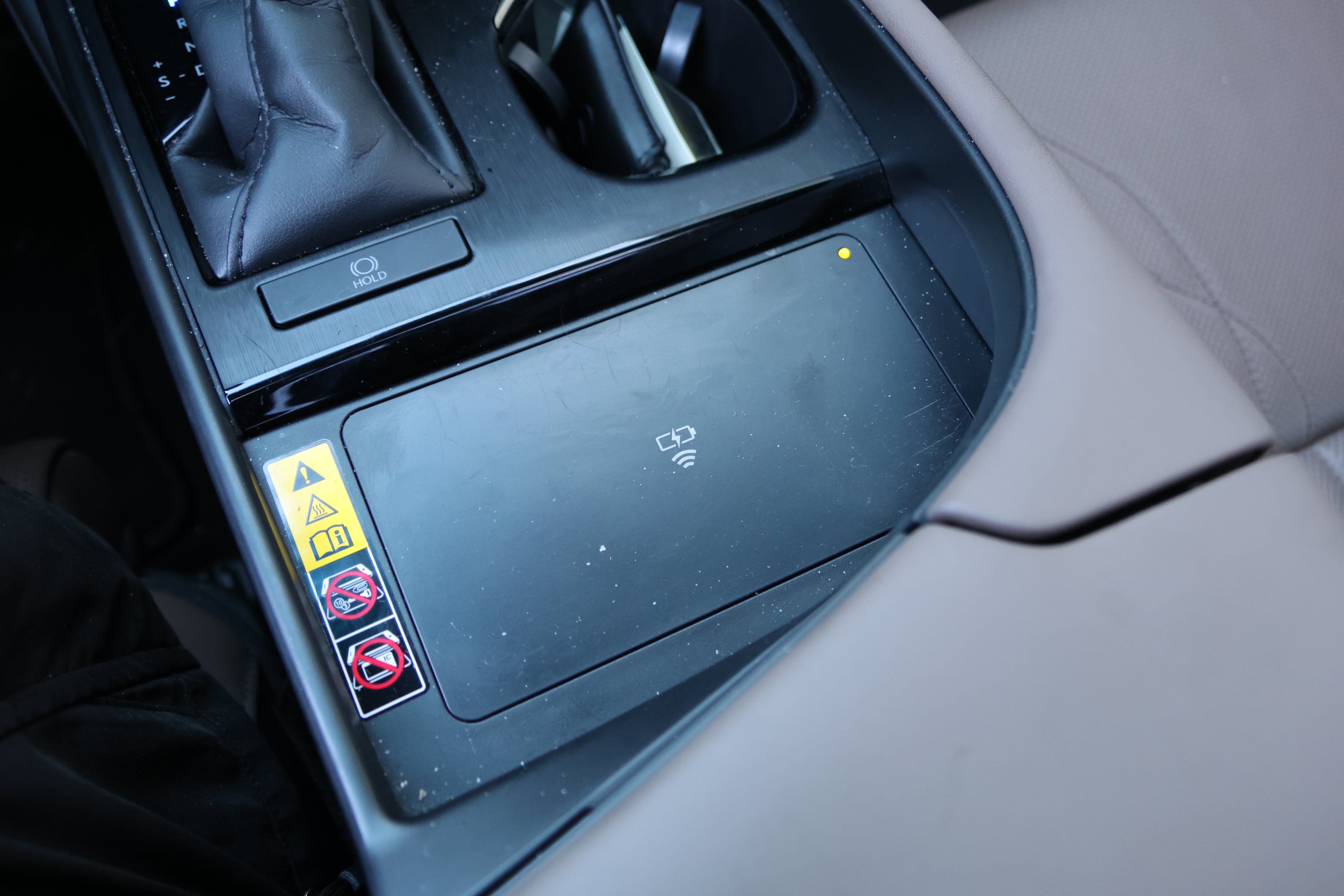 Used 2025 Lexus ES 350 Ultra Luxury w/ Accessory Package (Z2) FWD image 28