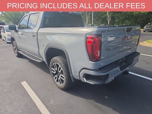 Used 2024 GMC Sierra 1500 AT4 w/ Technology Package AWD/4WD image 13