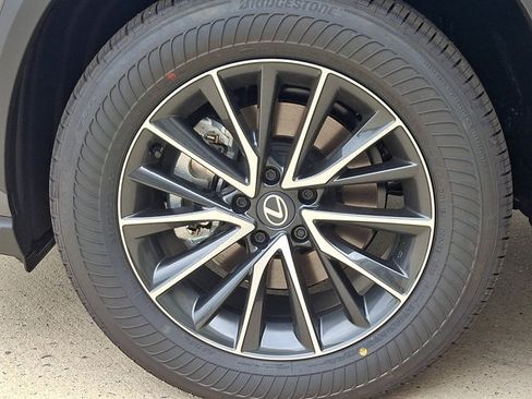 New 2026 Lexus NX 350 AWD w/ Accessory Package (2T) image 5