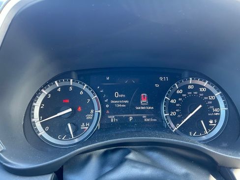 Used 2021 Toyota Highlander XSE AWD/4WD image 23