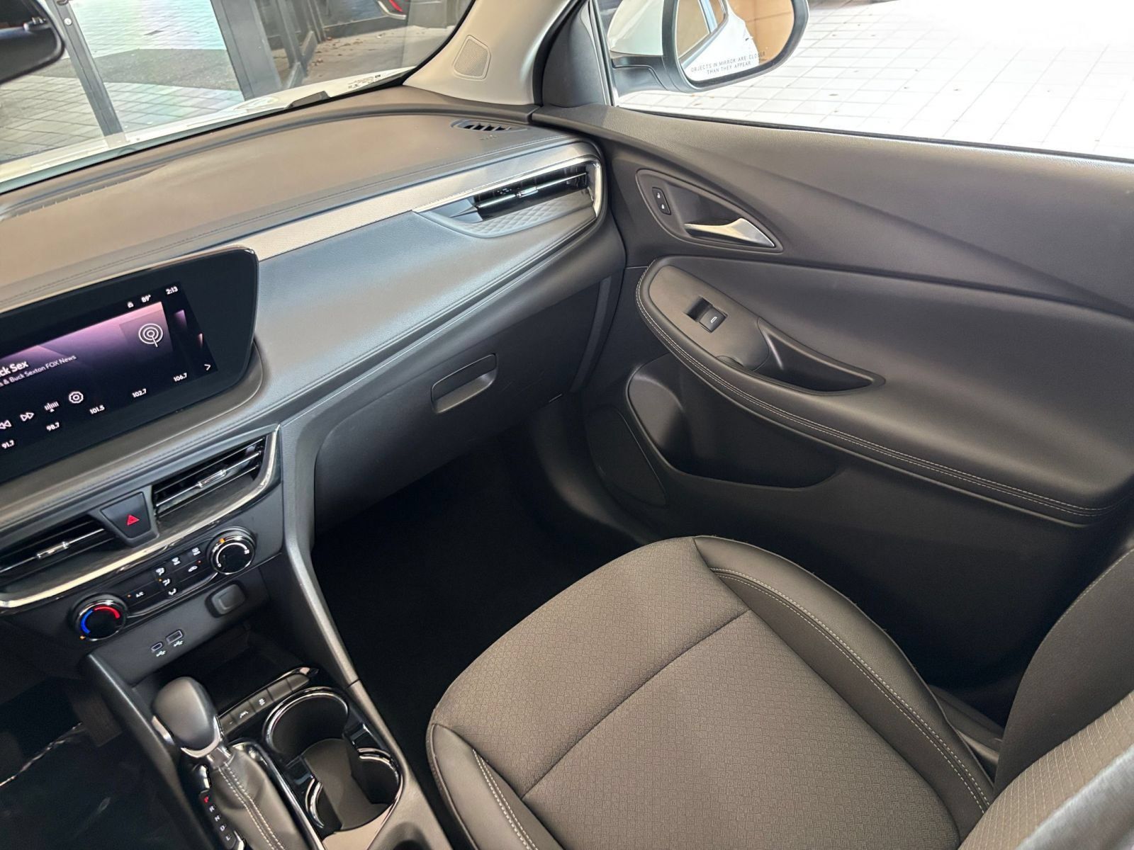 Used 2026 Buick Encore GX Preferred FWD image 33