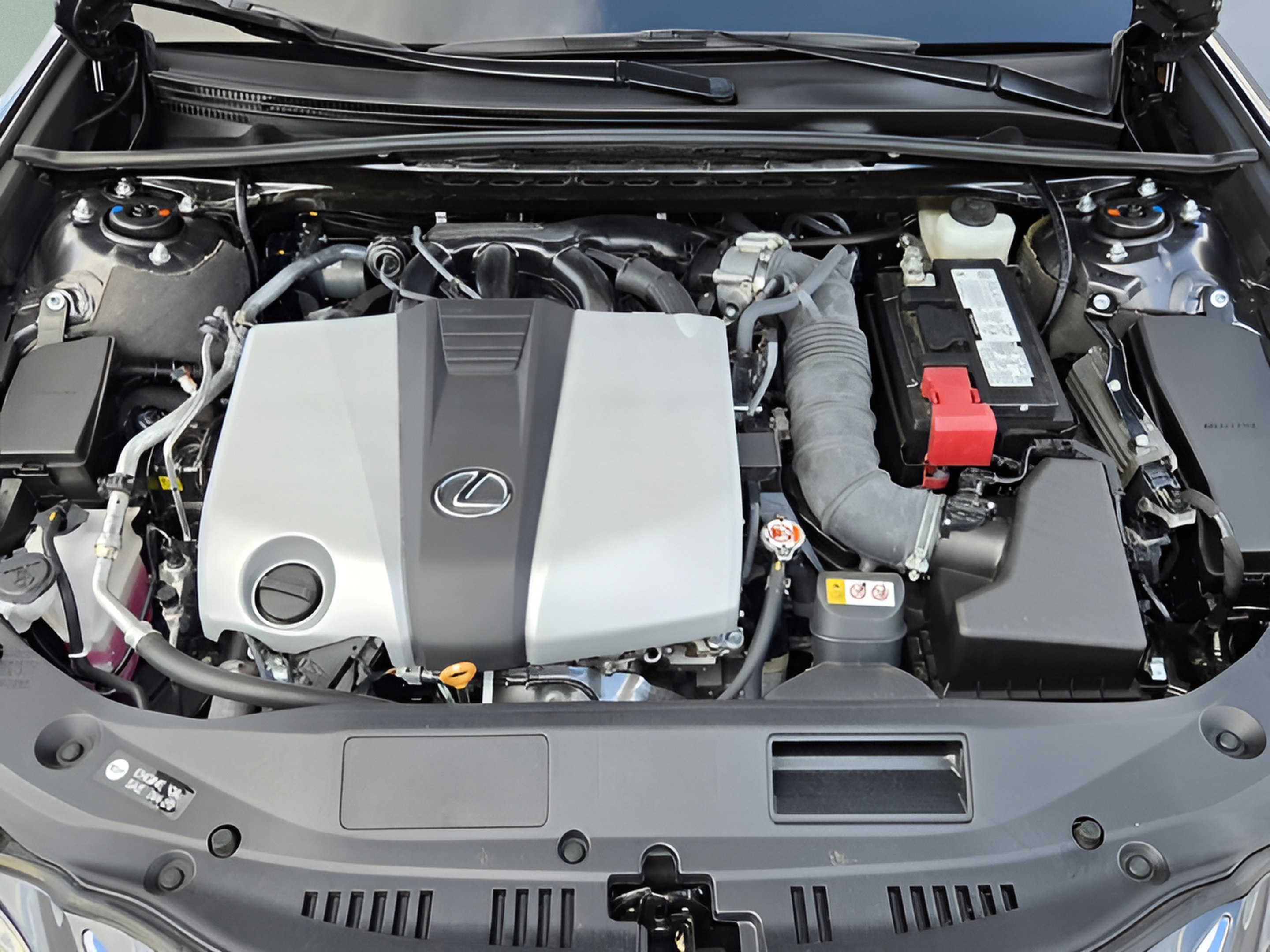 Used 2025 Lexus ES 350 w/ Premium Package FWD image 9