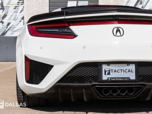Used 2017 Acura NSX image 15