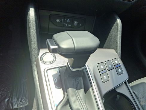 New 2026 Kia Sportage SX AWD/4WD image 11