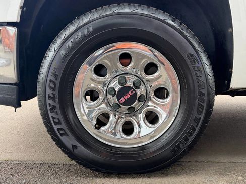 Used 2011 GMC Sierra 1500 SLE image 9