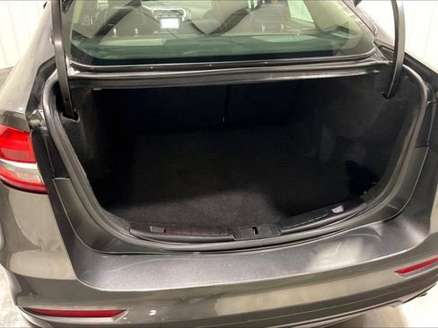 Used 2019 Ford Fusion SEL image 38