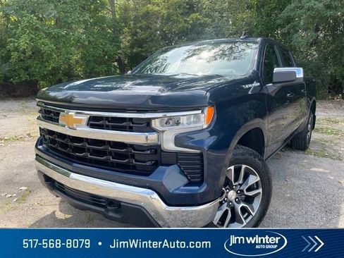 Used 2023 Chevrolet Silverado 1500 LT AWD/4WD image 2