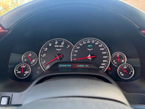 Used 2006 Chevrolet Corvette Convertible w/ Preferred Equipment Group image 13