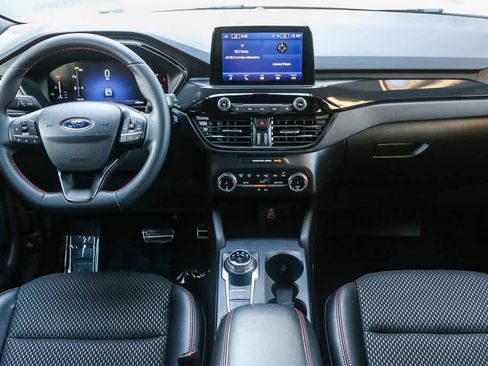 Used 2024 Ford Escape ST-Line w/ Equipment Group 301A image 12