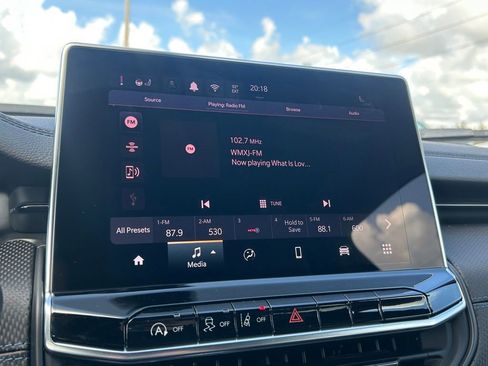 New 2026 Jeep Compass Latitude image 46