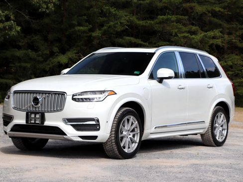 Used 2017 Volvo XC90 T8 Excellence image 61
