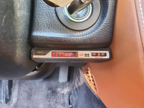 Used 2004 Lexus SC 430 Convertible RWD image 20