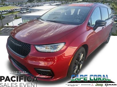 New 2026 Chrysler Pacifica Limited