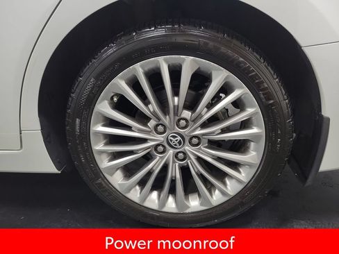 Used 2019 Toyota Avalon Limited w/ Advanced Safety Package FWD image 12
