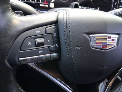 Used 2021 Cadillac Escalade ESV Sport Platinum w/ Heavy-Duty Trailer Package image 12