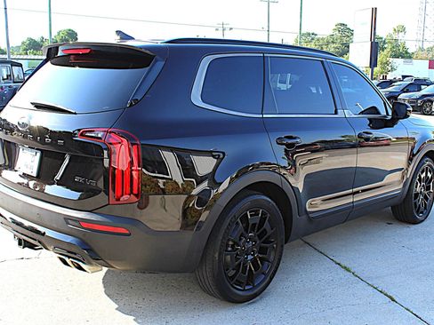 Used 2021 Kia Telluride SX w/ SX Prestige Package AWD/4WD image 5