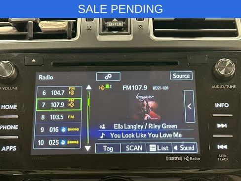 Used 2017 Subaru Forester 2.5i Premium AWD/4WD image 11