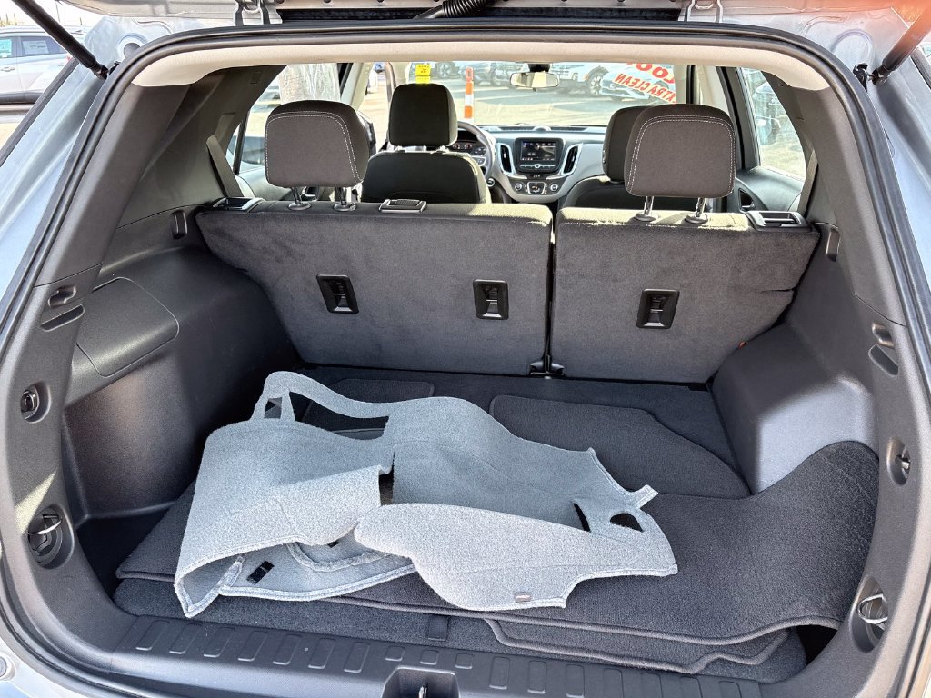 Used 2023 Chevrolet Equinox LS FWD image 26