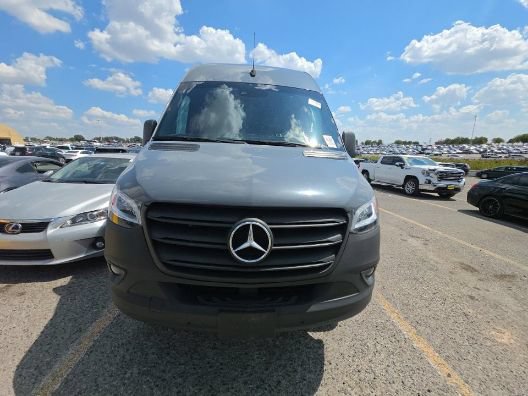 Used 2024 Mercedes-Benz Sprinter 2500 w/ Parking Package image 2
