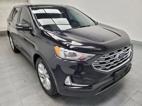 Used 2021 Ford Edge Titanium FWD image 13