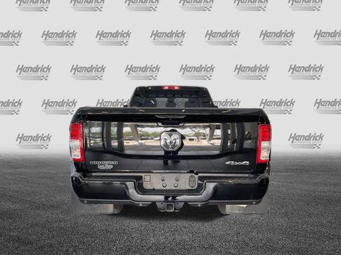 Used 2024 RAM 3500 Big Horn w/ Sport Appearance Package AWD/4WD image 11