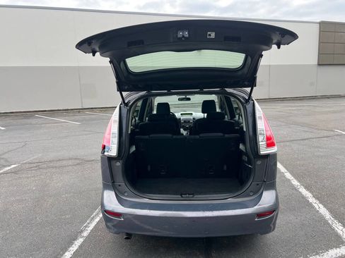 Used 2009 MAZDA MAZDA5 Sport image 17
