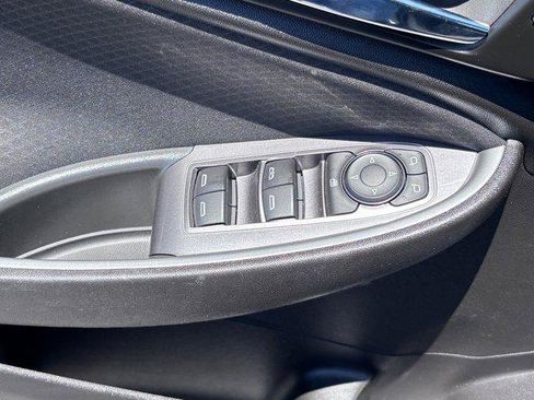 Used 2023 Chevrolet Malibu LT FWD image 19