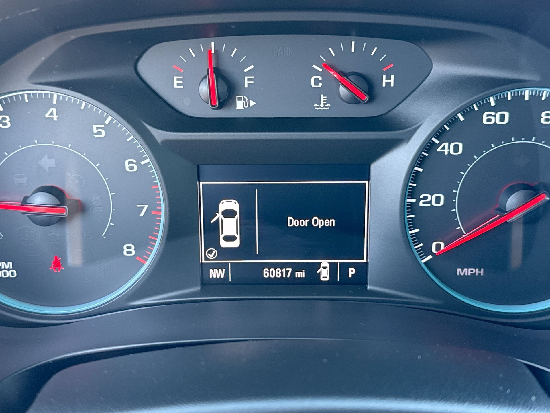 Used 2018 Chevrolet Malibu LT FWD image 15