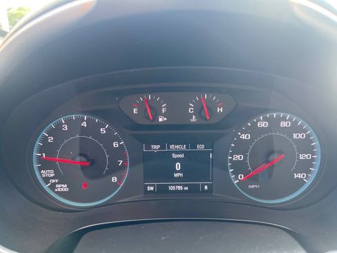 Used 2024 Chevrolet Malibu RS FWD image 23
