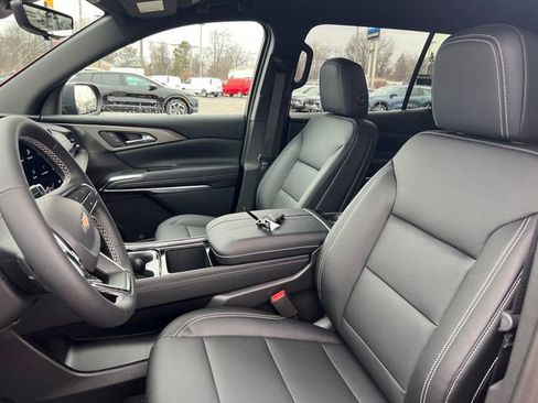 New 2026 Chevrolet Traverse LT w/ Driver Confidence Package image 11