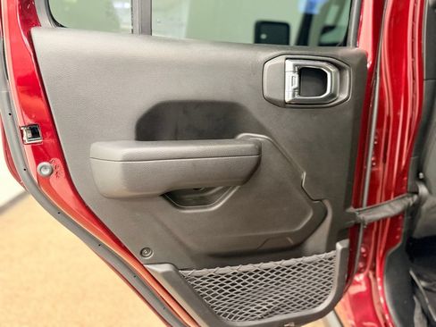 Used 2022 Jeep Gladiator Sport AWD/4WD image 21
