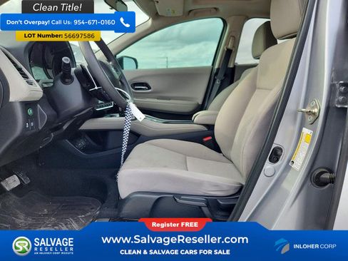 Used 2017 Honda HR-V EX image 9