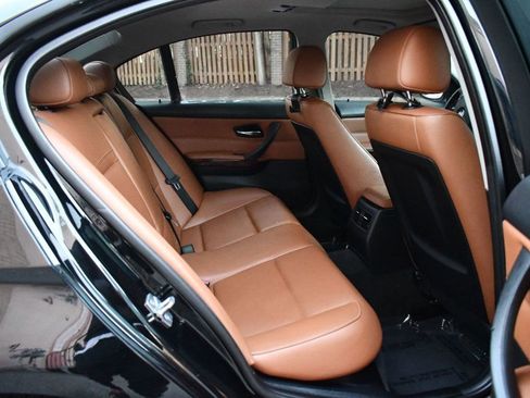 Used 2011 BMW 328i xDrive Sedan w/ Premium Pkg image 24