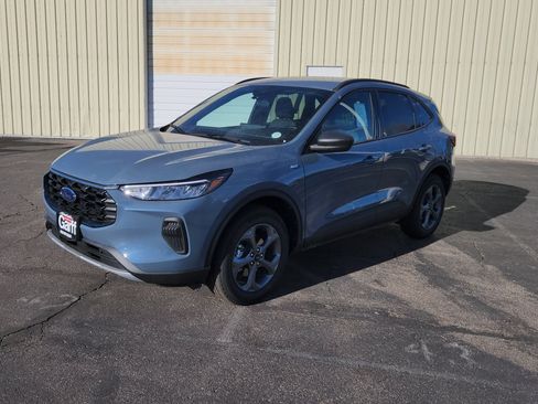 New 2026 Ford Escape ST-Line w/ Tech Pack #1 image 3