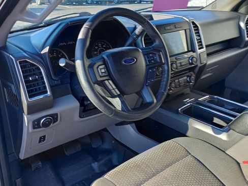 Used 2016 Ford F150 XLT w/ Equipment Group 302A Luxury image 9