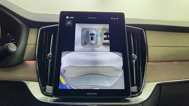 Used 2026 Volvo XC90 B6 Plus w/ Protection Package Premier AWD/4WD image 19
